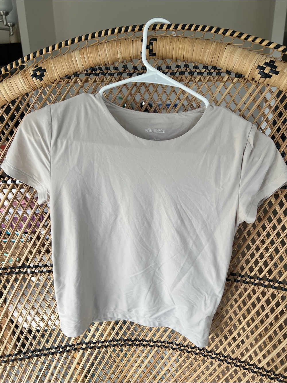 Wild fable Short Sleeve Crewneck Tee in Taupe